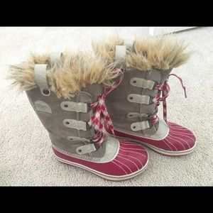 Sorel snow boots kids size 1